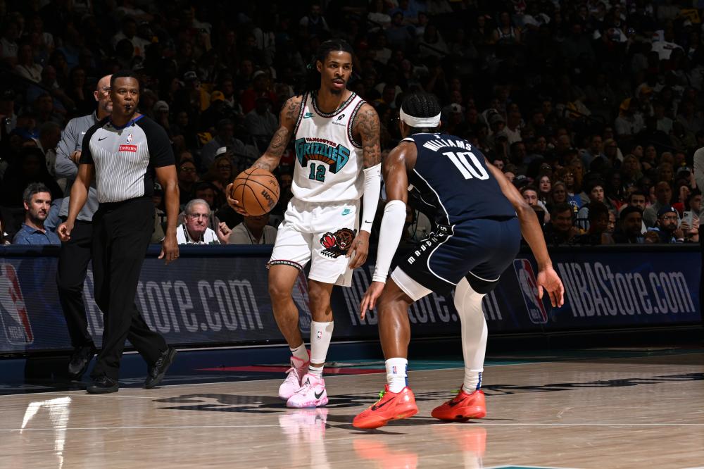 活塞以其坚 活塞以其坚